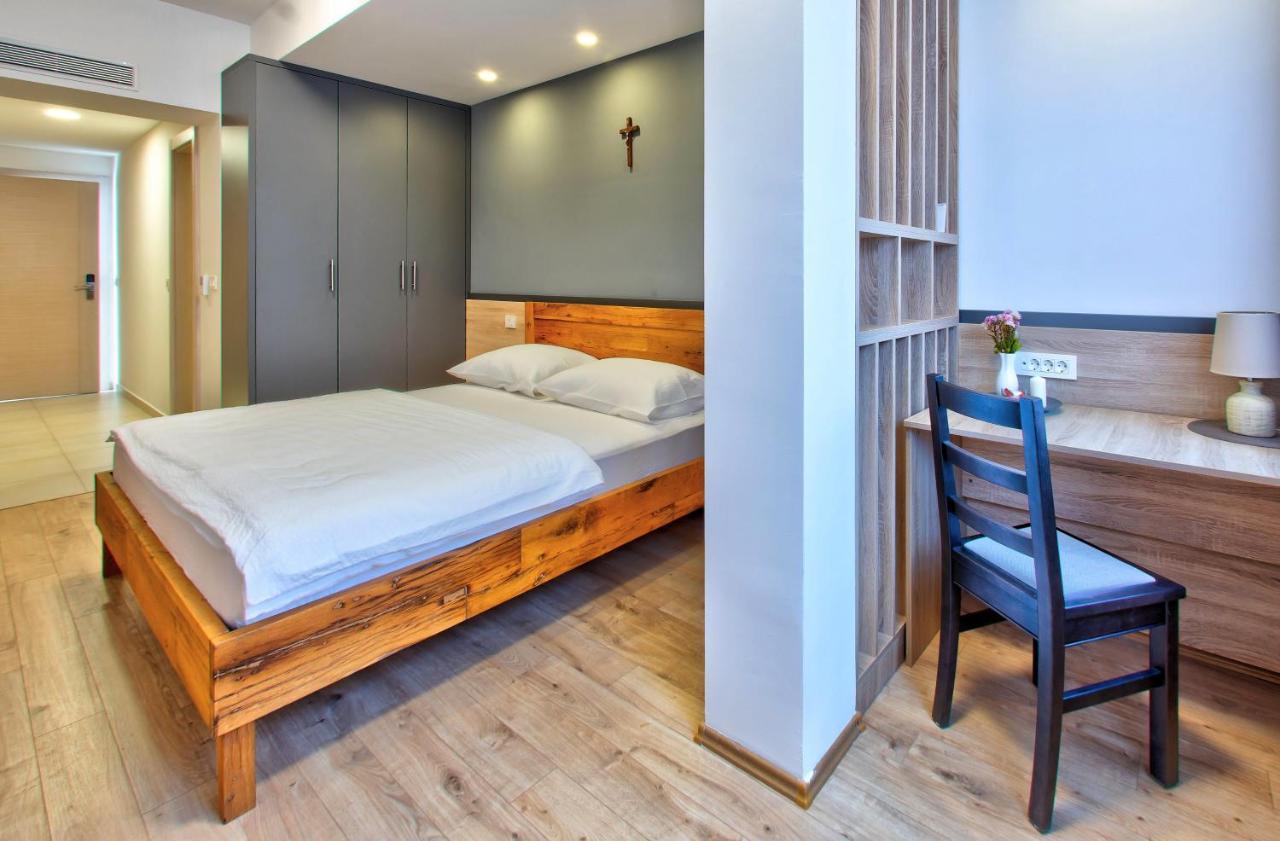Hotel Dompes Mostar Ngoại thất bức ảnh