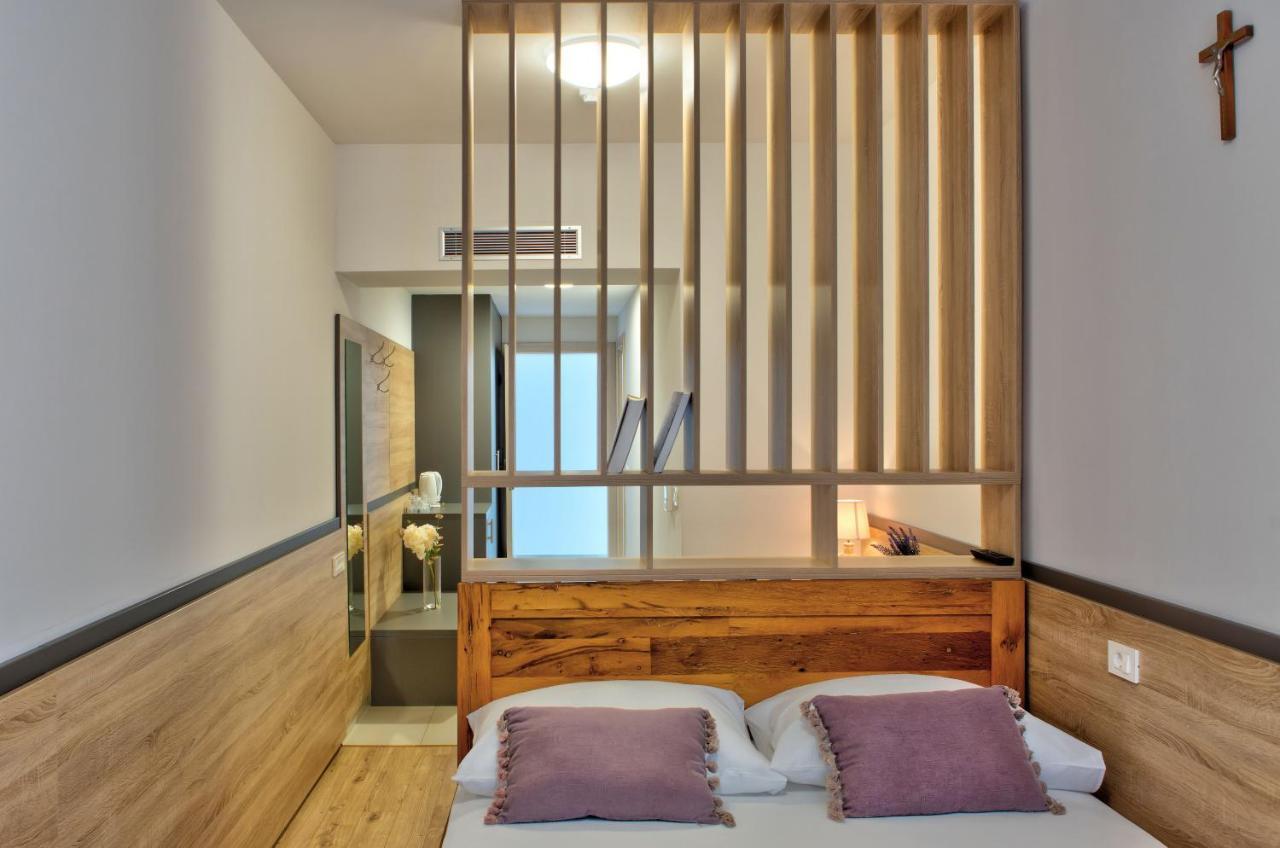 Hotel Dompes Mostar Ngoại thất bức ảnh