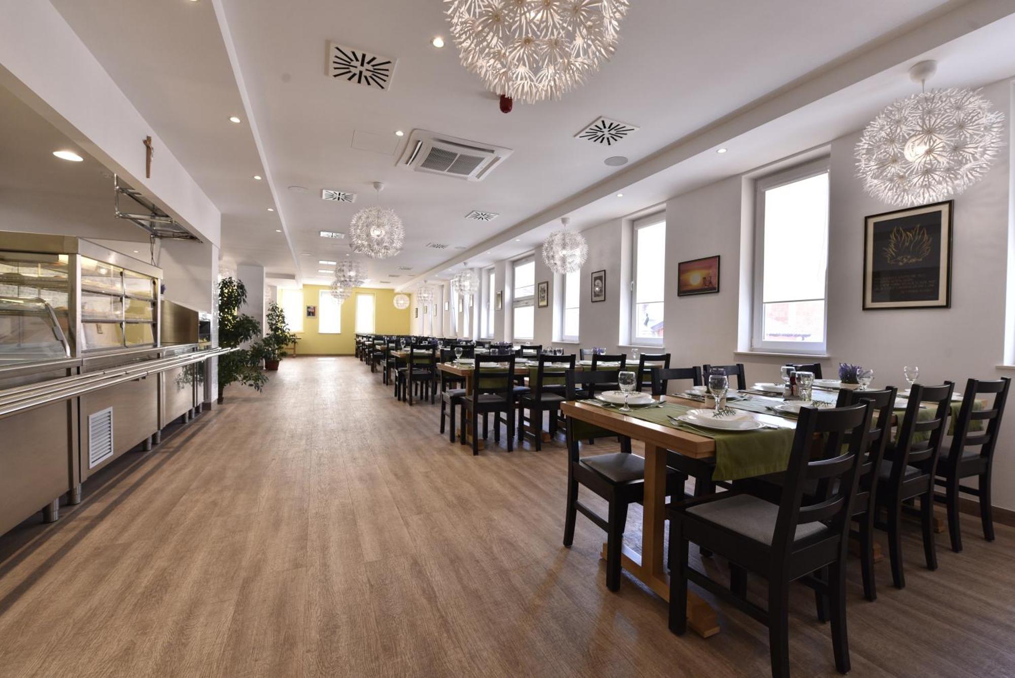 Hotel Dompes Mostar Ngoại thất bức ảnh