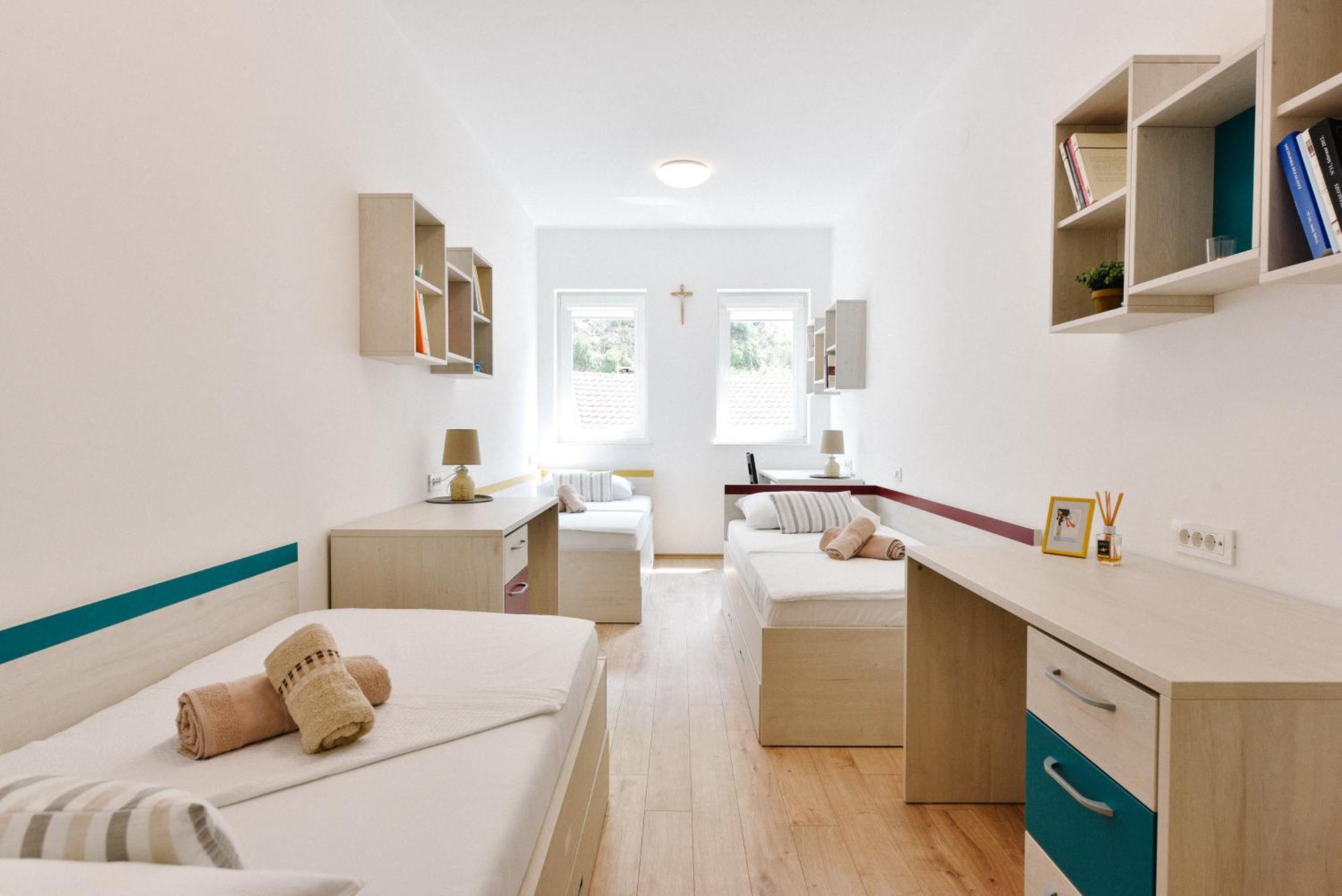 Hotel Dompes Mostar Ngoại thất bức ảnh